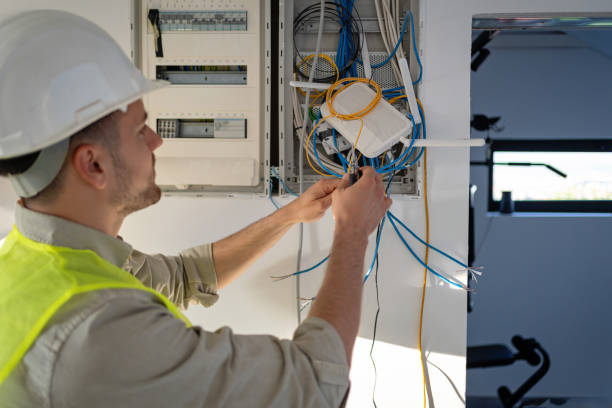 Best Affordable Emergency Electrician  in Wallace, FL